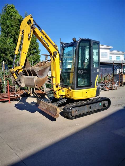 komatsu mini excavators|komatsu mini excavators build price.